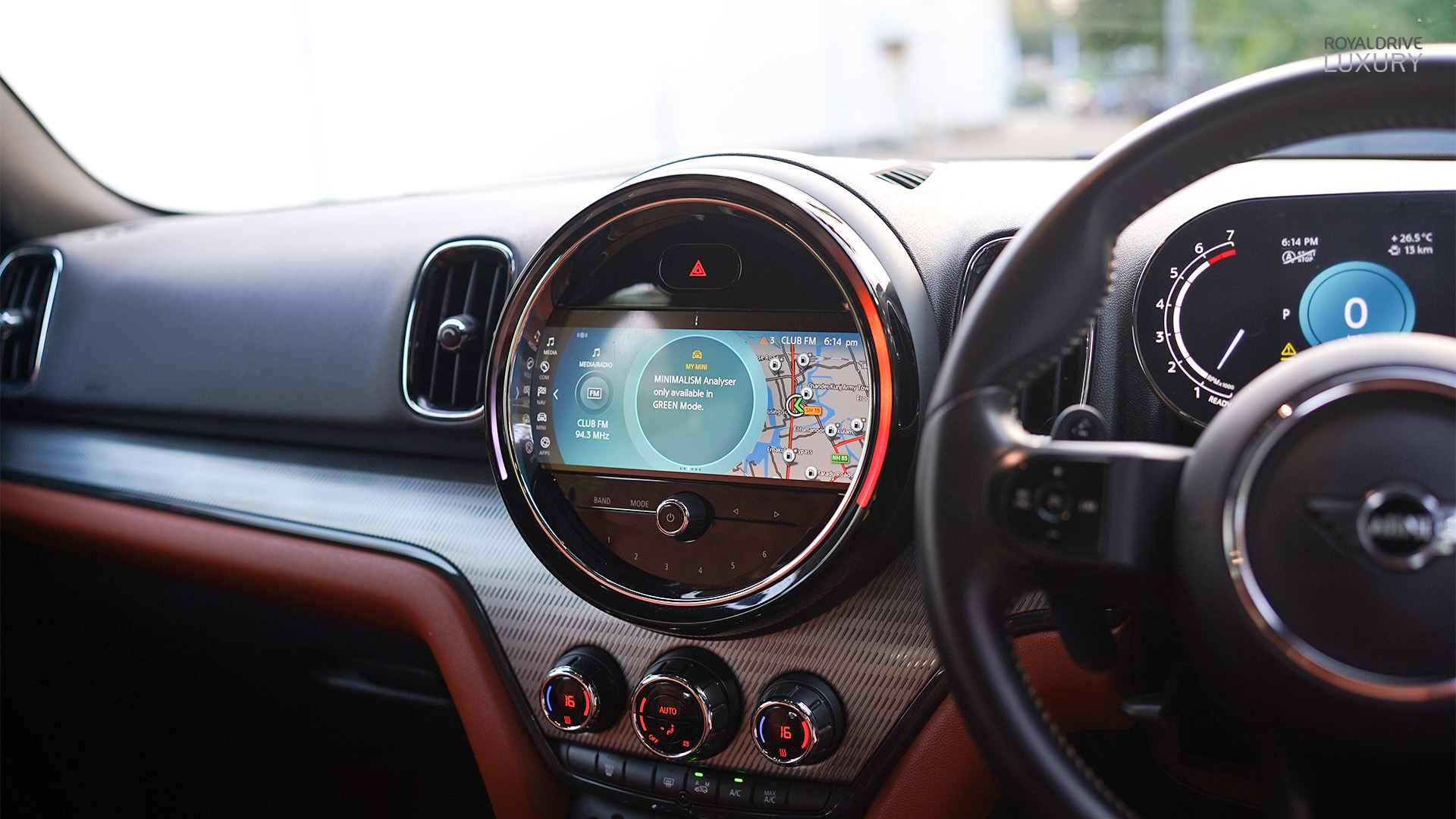 McLaren exterior View 3