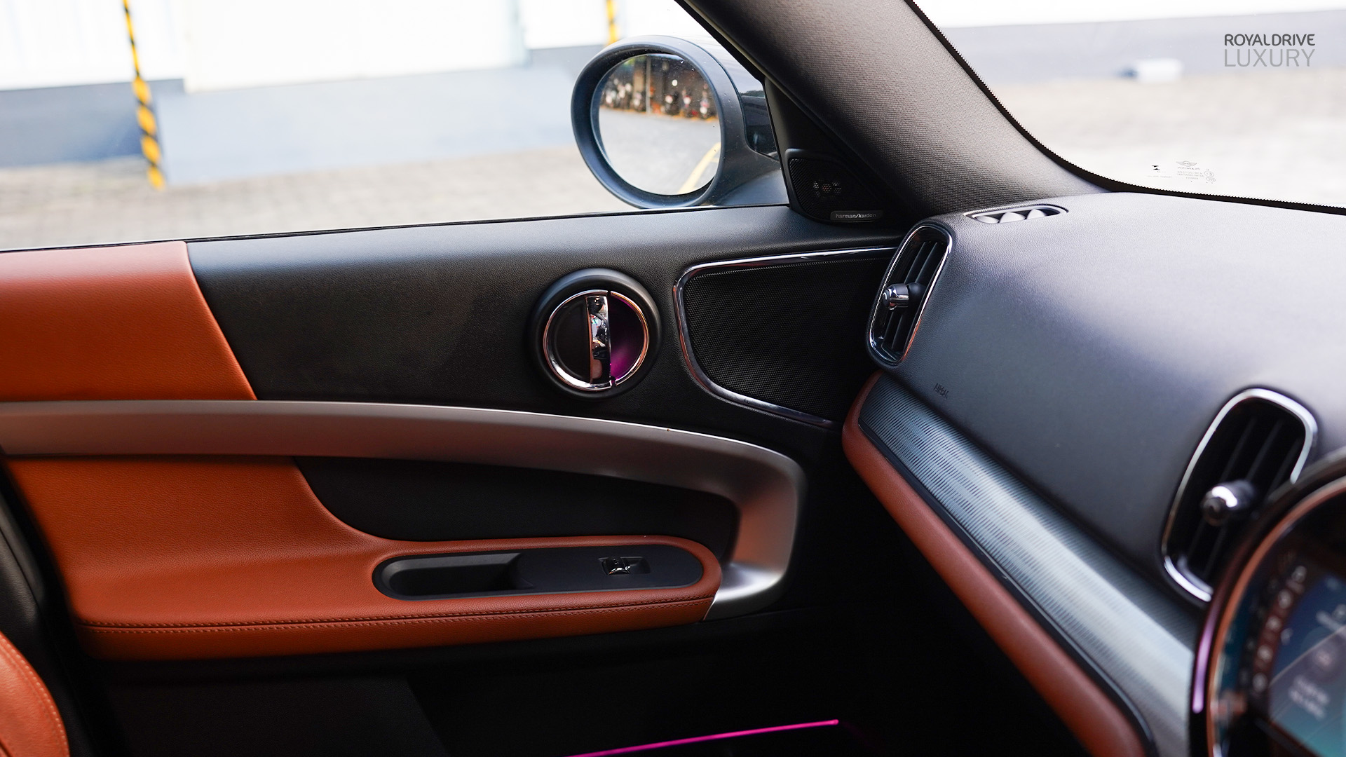 McLaren exterior View 5